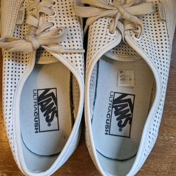 VANS AUTHENTIC DX SQUARE PERF WHITE SIZE 10 - Picture 6 of 9